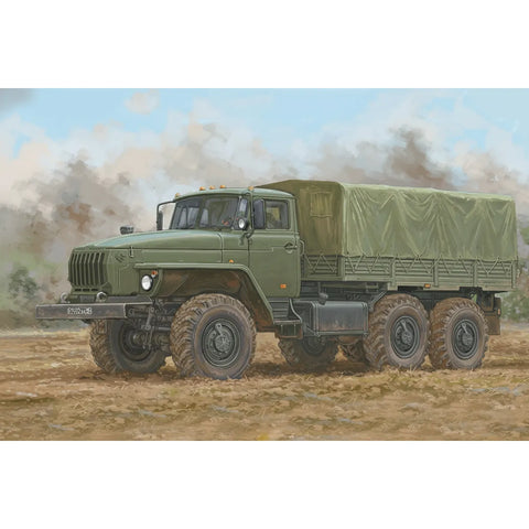 Trumpeter 1/35 Russian URAL-4320 Military Truck Scaled Plastic Model Kit