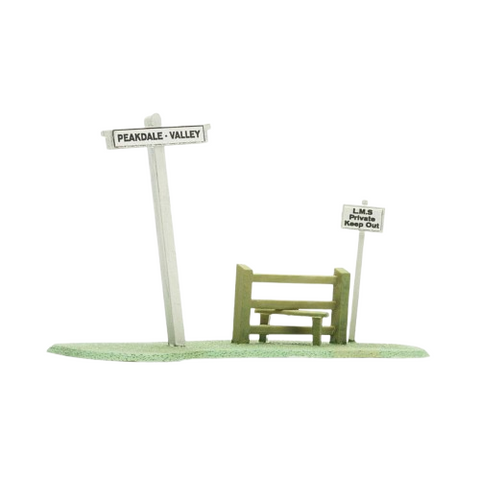 Dapol OO Signpost and Stile
