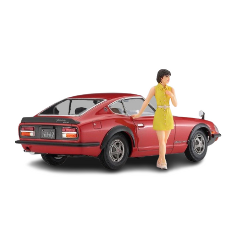 Hasegawa 1/24 Nissan Fairlady 240ZG with 70s Girls Figure