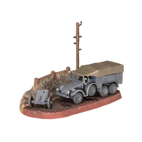 Revell 1/76 Krupp Protze KFZ 69 with 3.7cm Pak Model Set