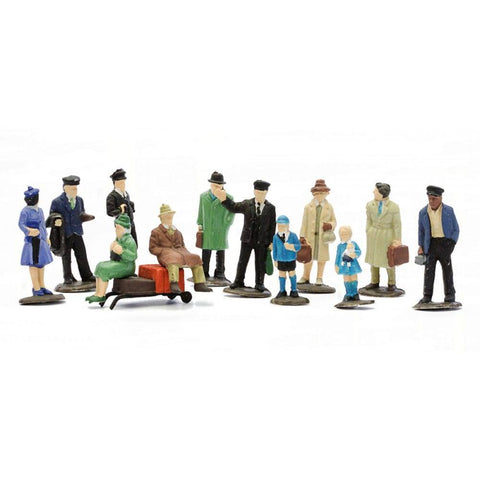 Dapol OO Platform Figures (Set of 36) Kit