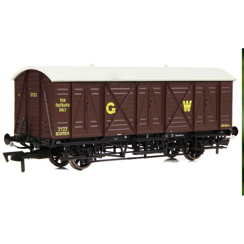 Efe OO GWR 10T 'Bloater A' Fish Van GWR Brown GW