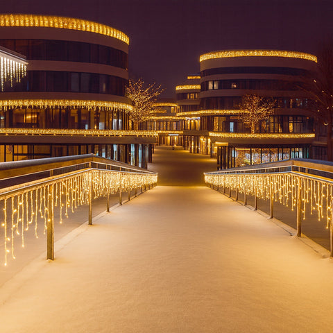 Lexi Lighting Commercial 2x0.7M Connectable LED Icicle Light - Warm White + Flashing White - White Rubber Cable