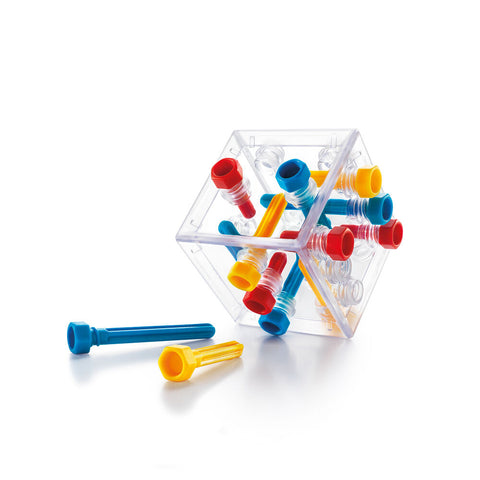 Smart Games Criss Cross Cube Puzzle Game