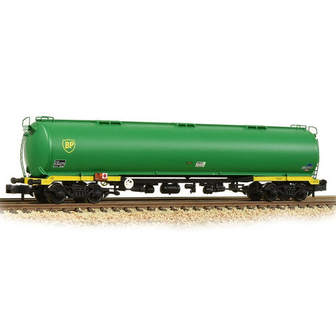Graham Farish N BR 102T TEA Bogie Tank Wagon BPO80160 'BP' Green