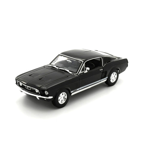 Maisto Licensed 1:18 Scale Ford Mustang Fastback 1967 Diecast Model Car Black