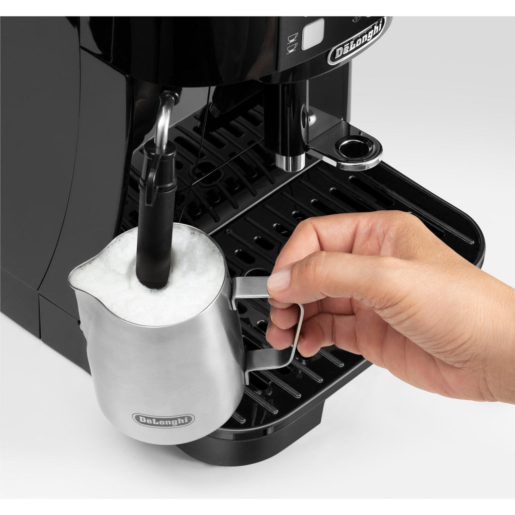 De'Longhi Magnifica Fully Automatic Coffee Machine (Black) JB HiFi