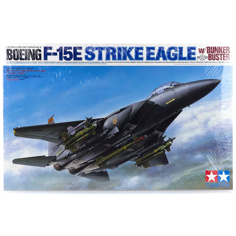 Tamiya 1/32 F-15E Strike Eagle with Bunker Buster Kit