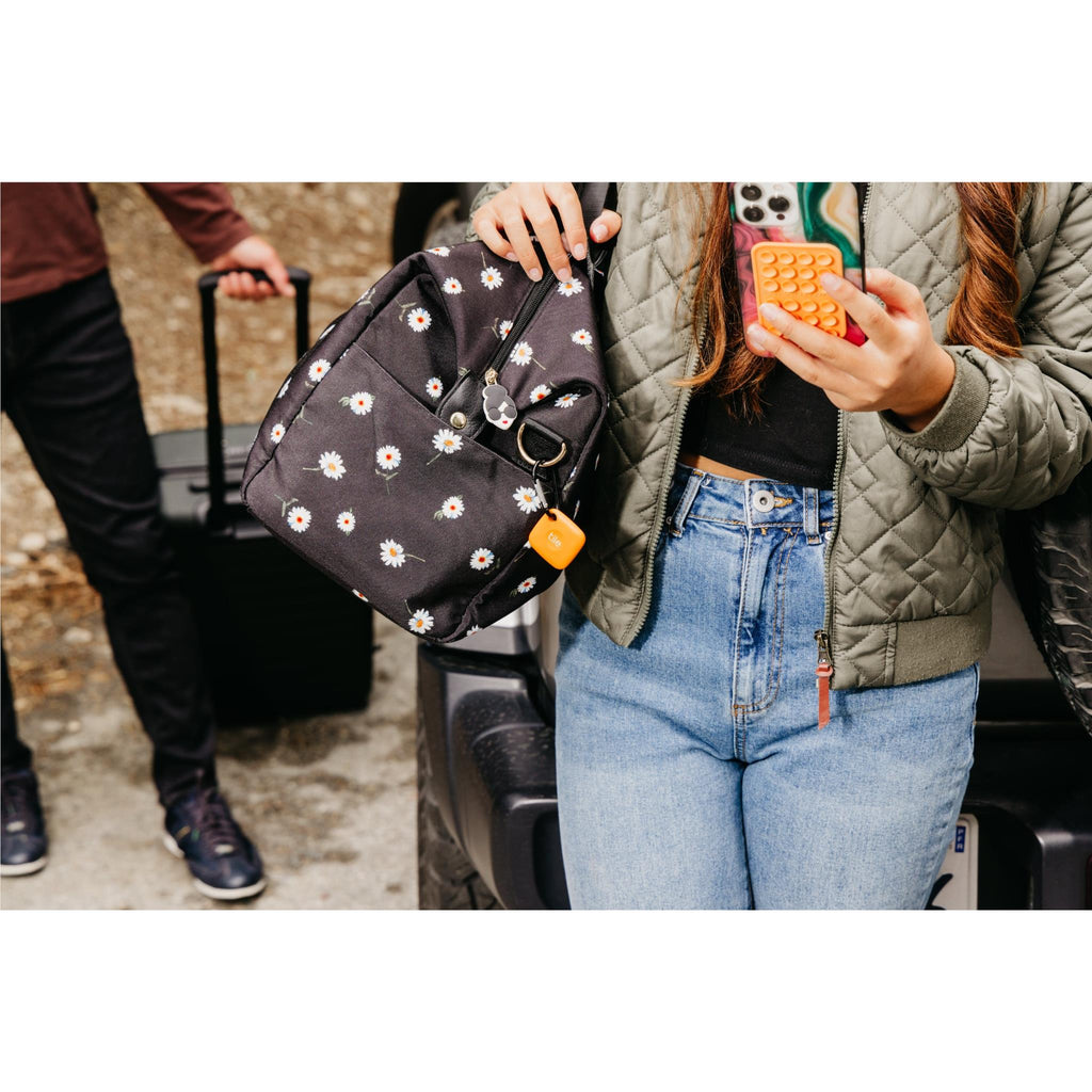 Tile Mate Bluetooth Tracker (Cloud Nine/Cool Clementine/Black/White) 4