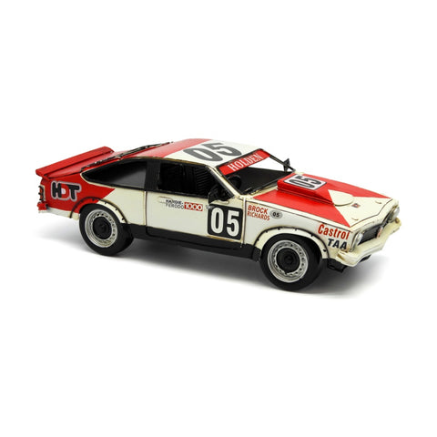 Boyle Metal Ornament Figurine 1978 Torana Bathurst Car 27x8cm (Red)