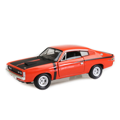 DDA 1:32 Scale Hot Red E38 Valiant Charger Street Vehicle Model