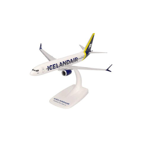 Herpa 1/200 SNAP-FIT Icelandair Boeing 737 Max 8 - Yellow Tail Stripe