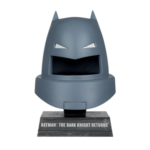 DC Comics - Armoured Batman (Dark Knight Returns) 1:3 Scale Cowl Replica (McFarlane Toys)