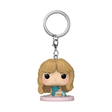 Sabrina Carpenter – Sabrina (Night Gown) Pop! Keychain