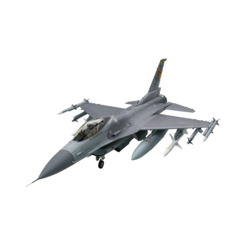 Tamiya 1/32 F16C (Block 50) Fighting Falcon
