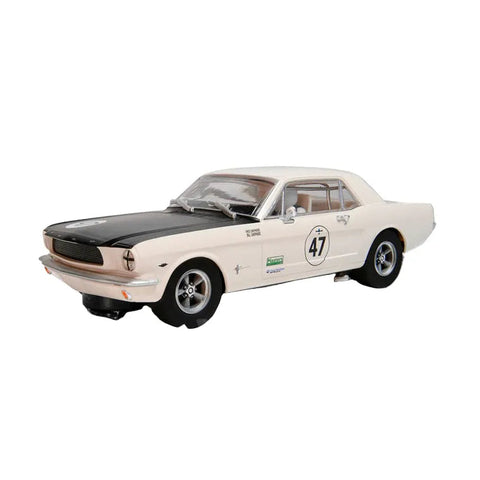 Scalextric 1/32 Ford Mustang Bill Shepherd Goodwood Revival Slot Car