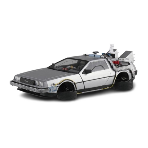 Aoshima 1/24 Time Machine from Back to the Future Part II