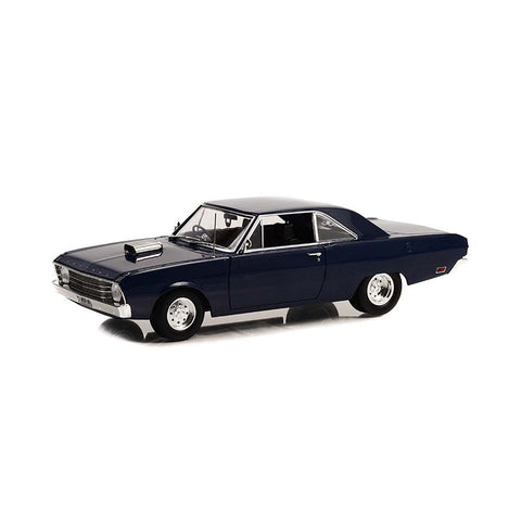 DDA Licensed 1:18 Scale Wog Boy 1969 VF Valiant With Figures Diecast Model Car