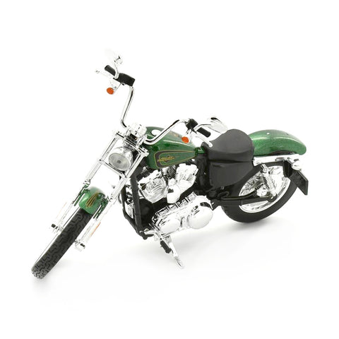 Maisto Licensed 1:12 Scale Harley Davidson XL 1200V Seventy-Two 2013 Diecast Model Bike Green