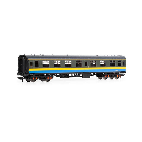 Hornby BR Departmental, exMk1 First Open, DB977351 Era 8