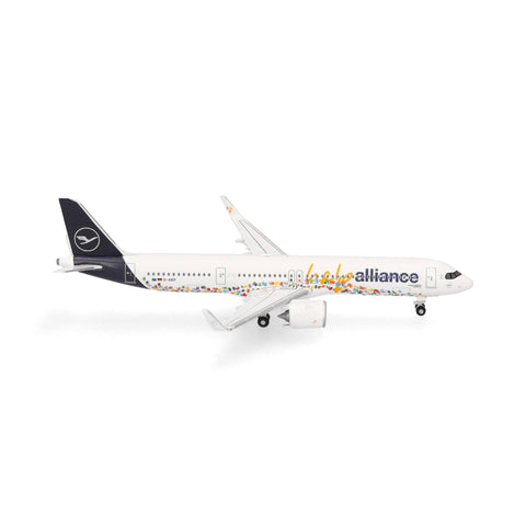 Herpa 1/500 Lufthansa Airbus A321neo "Help Alliance"