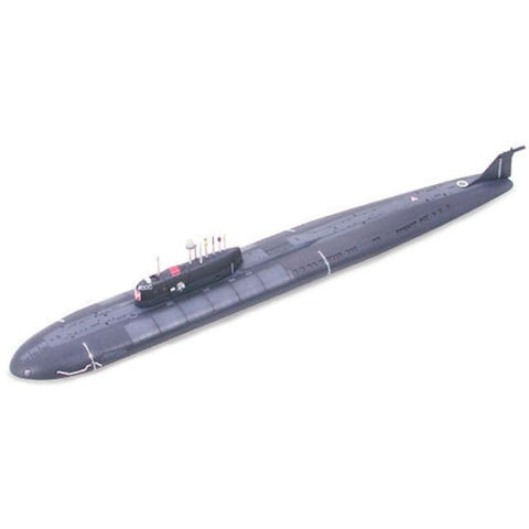Tamiya 1/700 Russian SSGN Kursk Oscar II Class