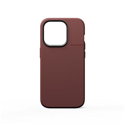 Moment Case with MagSafe for iPhone 15 Pro (Red Clay)