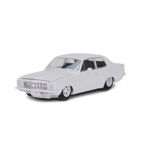 DDA 1:24 Scale Holden LJ Torana V8 Model Car Plastic Kit
