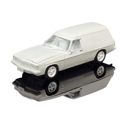 Dda Collectables 1/24 1975 HJ Holden Sandman Panelvan