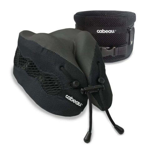 Cabeau Evolution Cool 2.0 Memory Foam Travel Pillow With Ear Plugs and Travel Bag (Black)