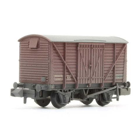 Graham Farish N BR 12T Ventilated Van Planked Sides B759177 BR Bauxite (Late) Weathered