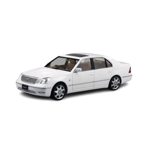 Aoshima 1/24 Toyota UCF30 Celsior '00