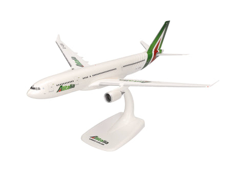 Herpa 1/200 SNAP FIT Alitalia Airbus A330-200 EI-EJK "Giotto"