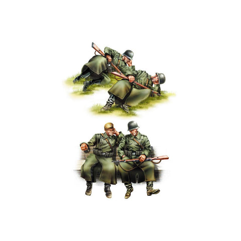 Hobby Boss 1/35 German Infantry Diorama – Resting