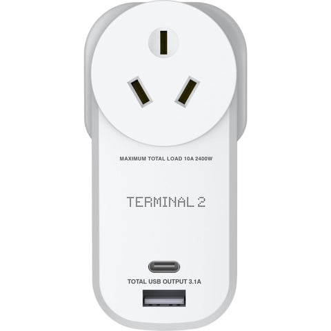 Terminal 2 Outbound Travel Adaptor with USB-A and USB-C Ports UK